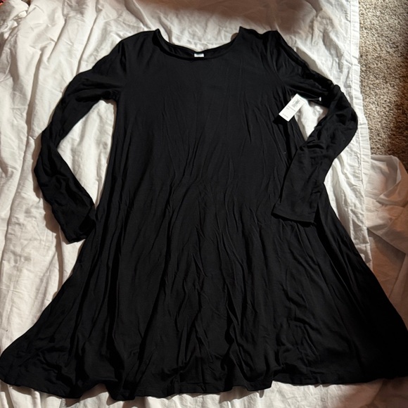 Old Navy Dresses & Skirts - Old Navy Elegant Black Long Sleeve Dress